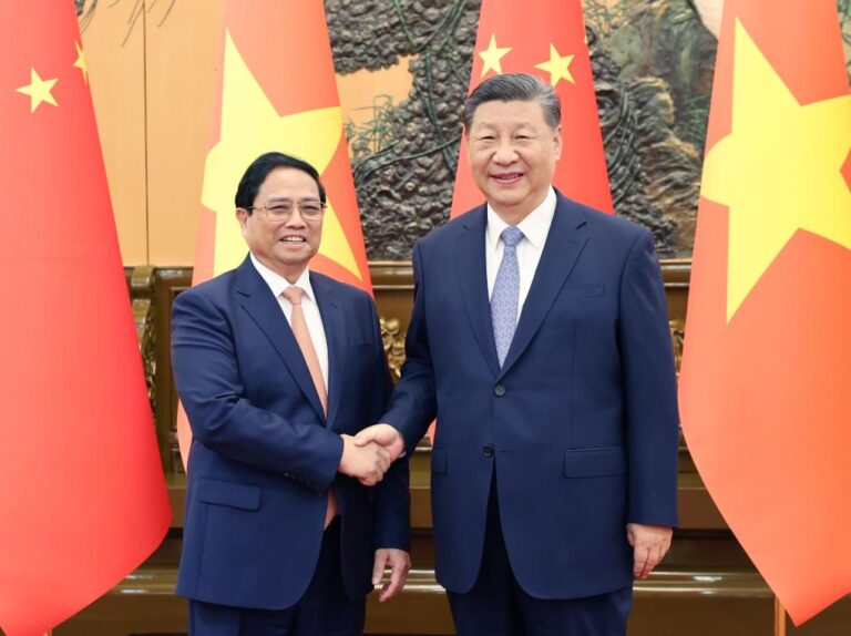 Xi se reúne con el primer ministro vietnamita